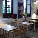 Backpacker Al-katre Frühstückspension