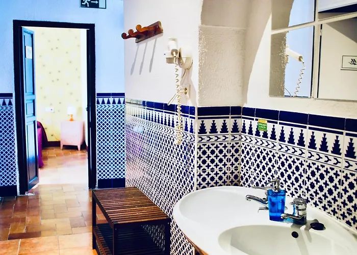 Backpacker Al-katre לינה וארוחת בוקר קורדובה