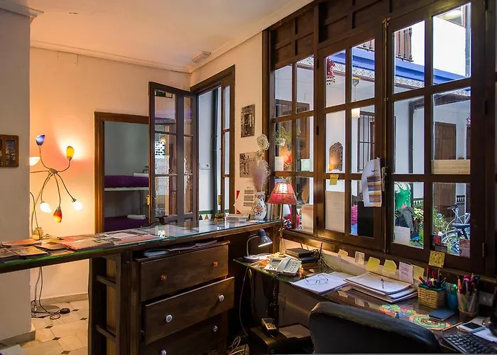 Backpacker Al-katre * קורדובה