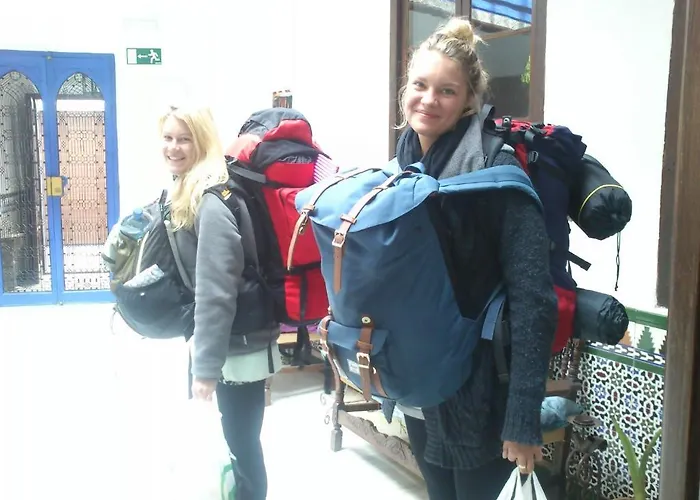 לינה וארוחת בוקר Backpacker Al-katre *