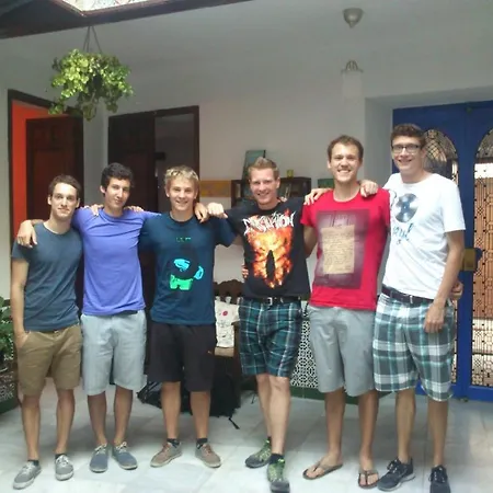 Backpacker Al-katre לינה וארוחת בוקר *