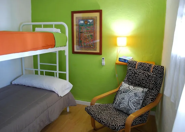 Backpacker Al-katre Panzió