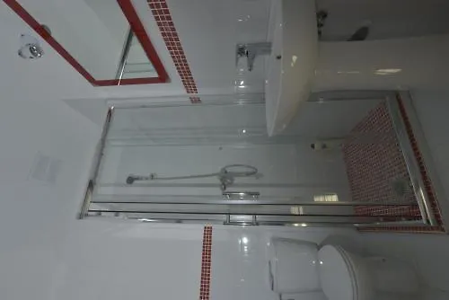 Backpacker Al-katre * Cordoba