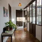 Backpacker Al-katre Bed and Breakfast *