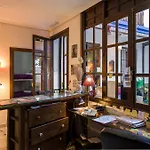 Backpacker Al-katre * Κόρδοβα