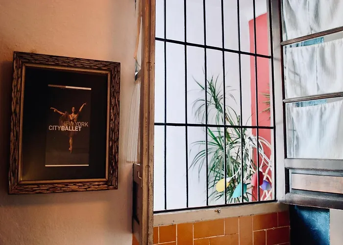 ベッド・アンド・ブレックファスト バックパッカー アルカトレ