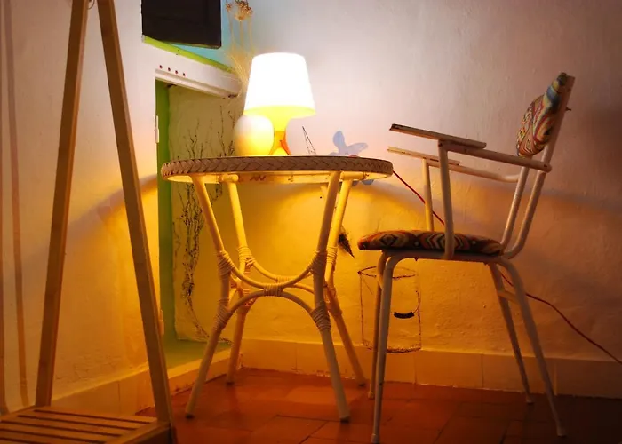 バックパッカー アルカトレ ベッド・アンド・ブレックファスト *