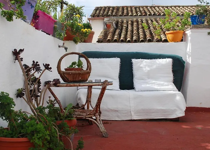 バックパッカー アルカトレ ベッド・アンド・ブレックファスト